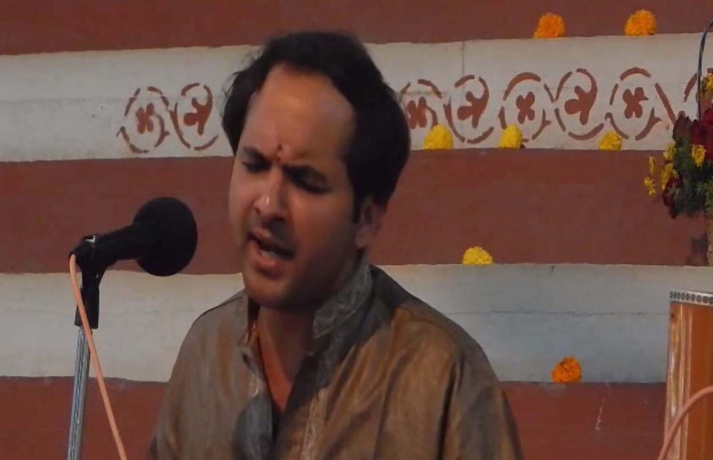 Chinmaya M.Rao's Carnatic Classical Vocal Concert in Sridhara Srigudda